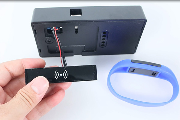 How to use the F131 electronic RFID card cabinet lock